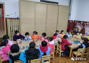 飄雪日里的暖意 成都二幼與泰達(dá)二幼共享火鍋時(shí)光