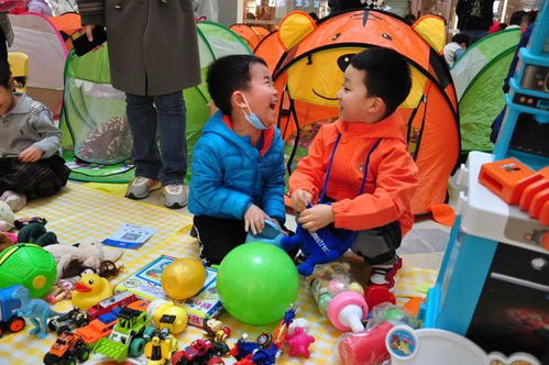 濱城泰達(dá)萌娃慈善義賣 小攤位 奉獻(xiàn) 大愛心